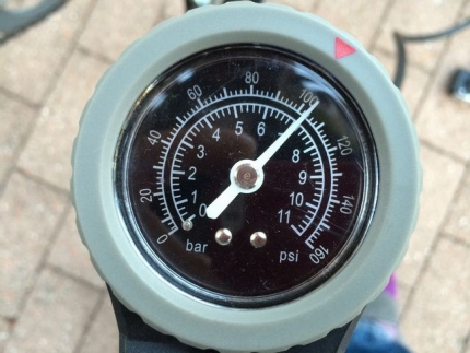 気圧計