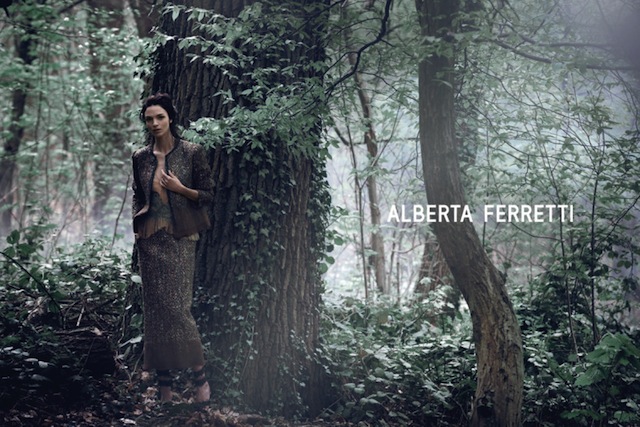 Alberta-Ferretti-Fall-2014-Campaign-Mariacarla-Boscono-Peter-Lindbergh-7a9.jpg