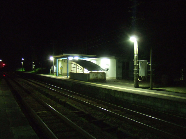 station_000.jpg