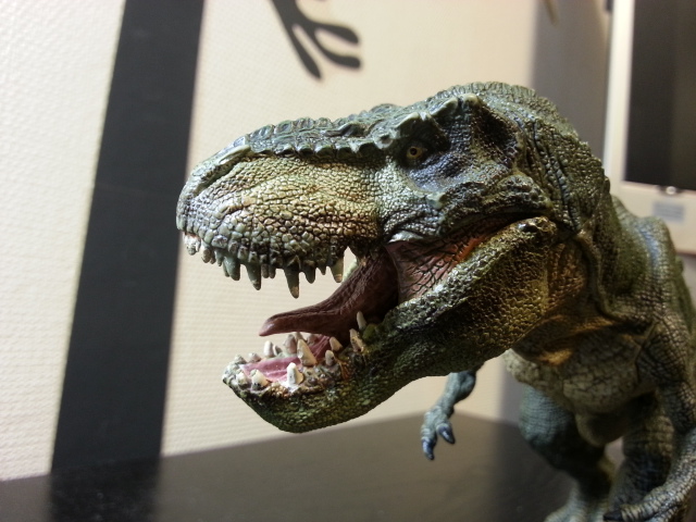 子供が喜ぶ 超リアル恐竜フィギュア ティラノサウルス レックス